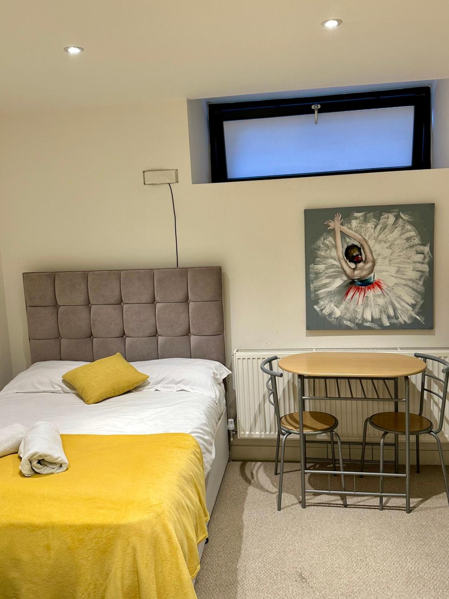 Central Cosy Studio Apartments Londen Buitenkant foto