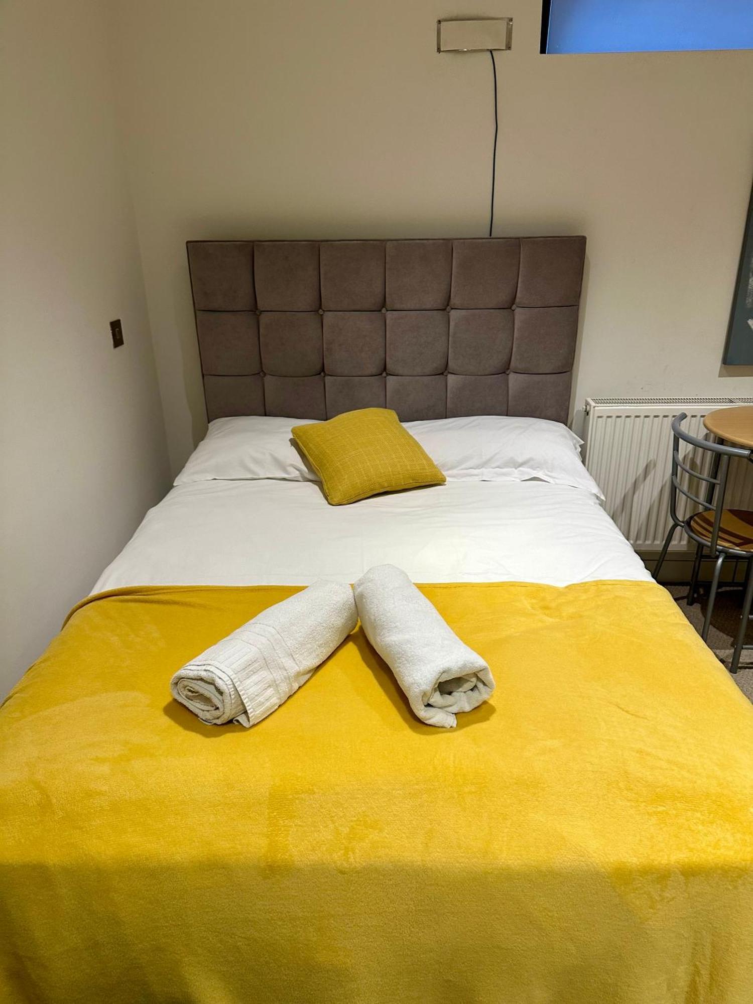 Central Cosy Studio Apartments Londen Buitenkant foto