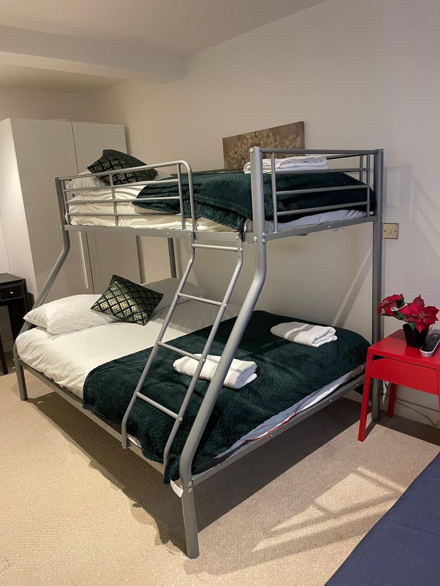 Central Cosy Studio Apartments Londen Buitenkant foto